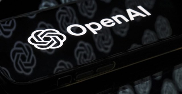 OpenAI 加码数据中心、云支出预期上调